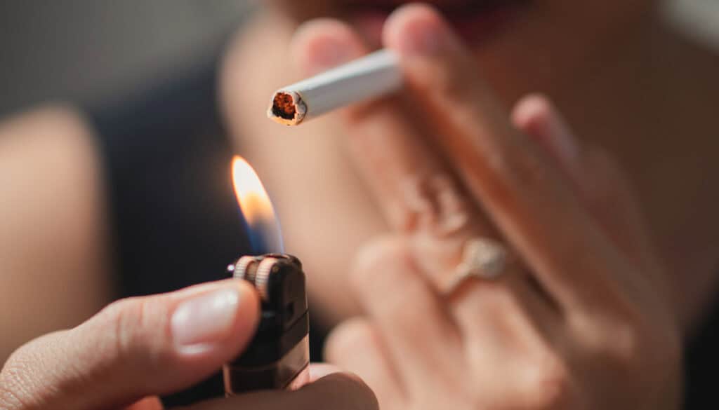 Why is smoking more harmful than vaping?