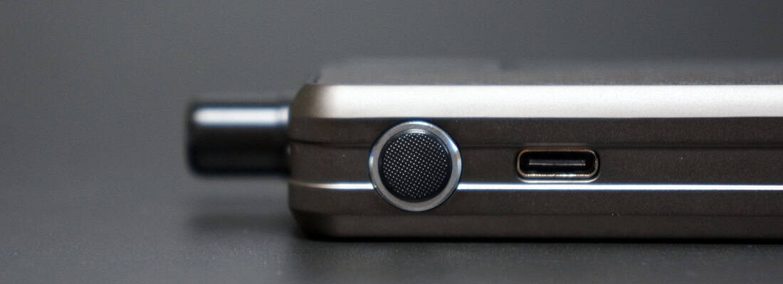Aspire Flexus Blok Pod Kit - Button & Charging