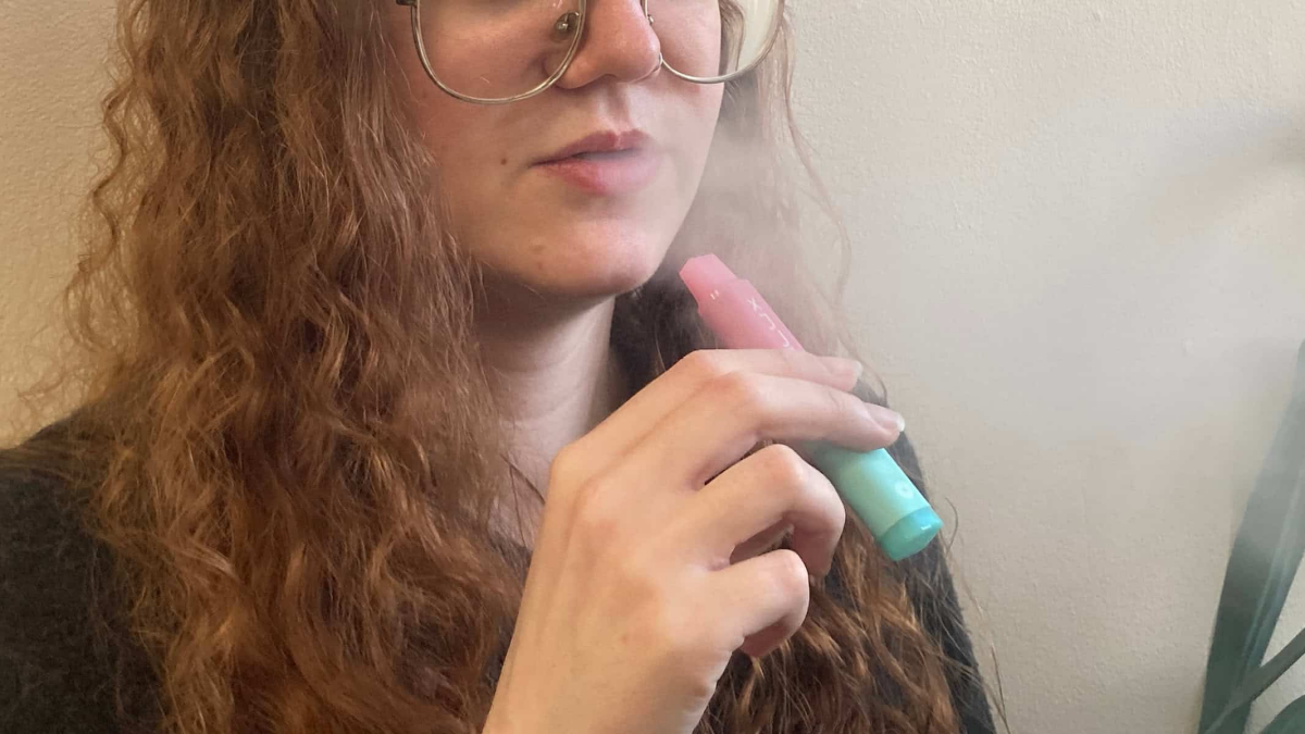 Vaping the Elux Pro 600